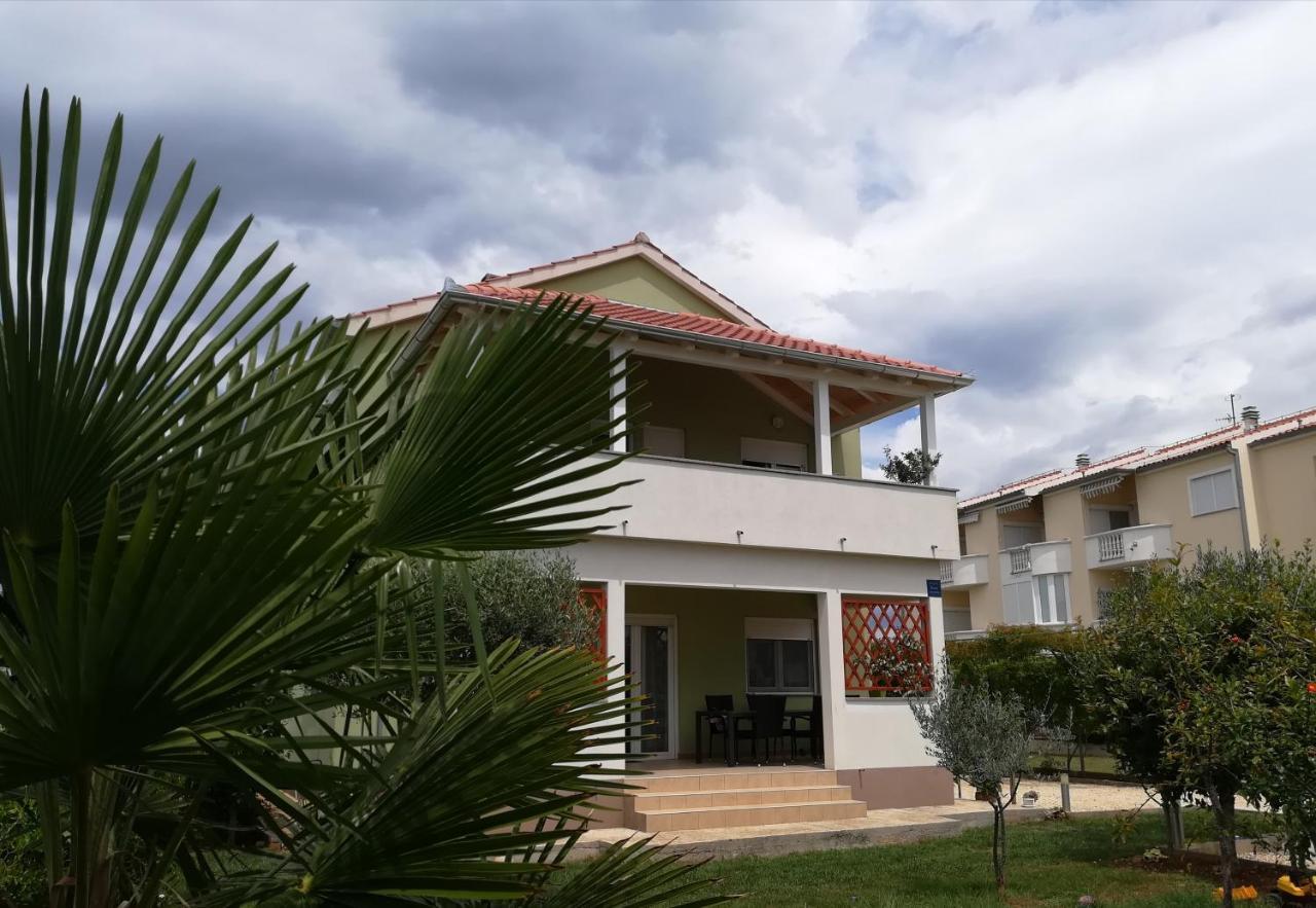 Apartments Matilda Sukosan Ngoại thất bức ảnh