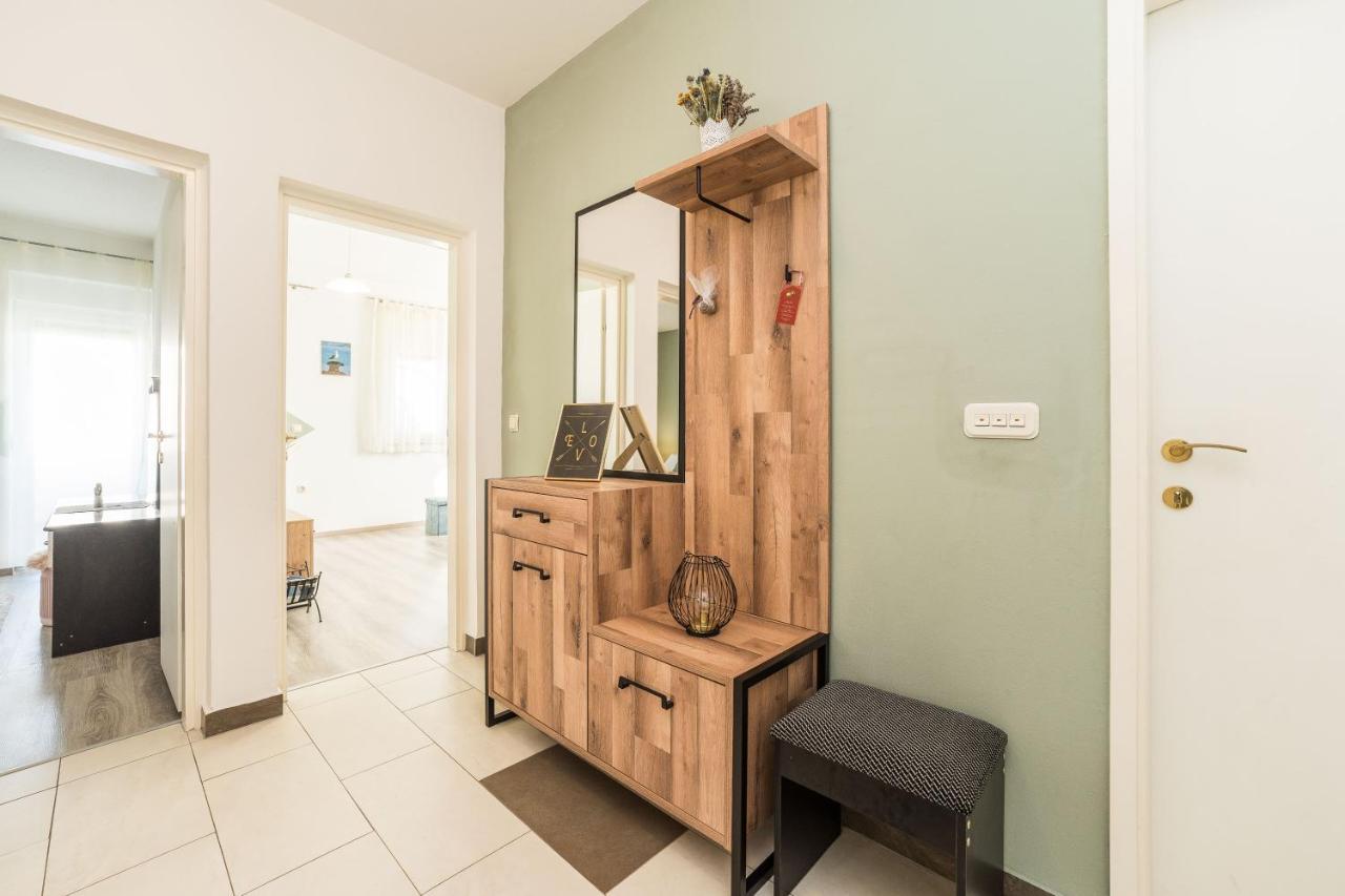 Apartments Matilda Sukosan Ngoại thất bức ảnh
