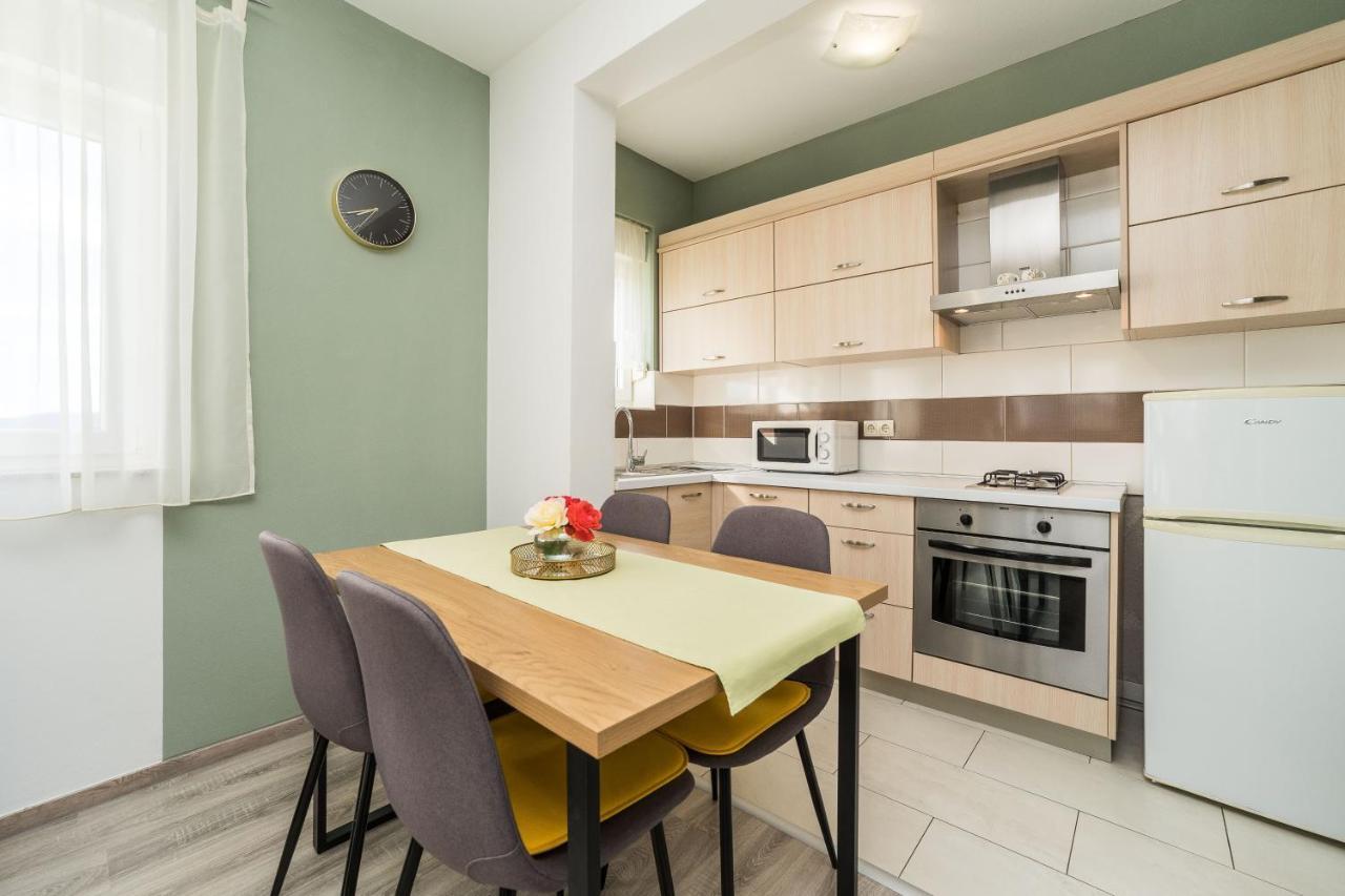 Apartments Matilda Sukosan Ngoại thất bức ảnh
