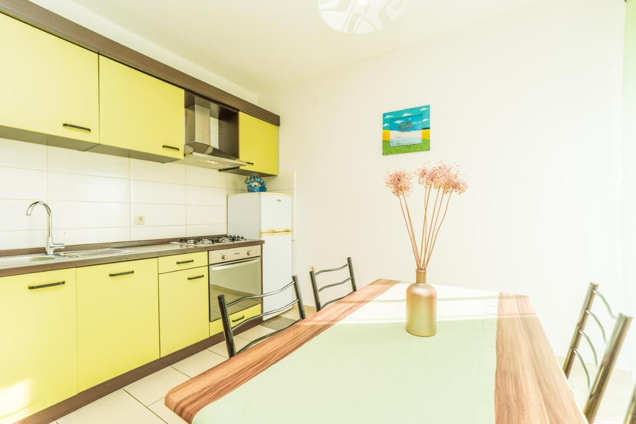 Apartments Matilda Sukosan Ngoại thất bức ảnh